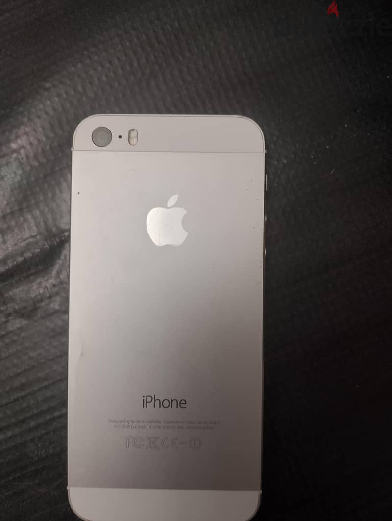 Apple - iPhone 5s 3