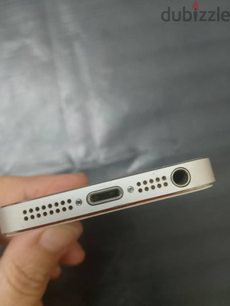 Apple - iPhone 5s 7