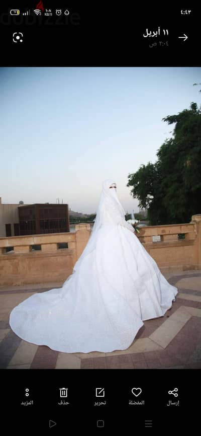 فستان زفاف للبيع