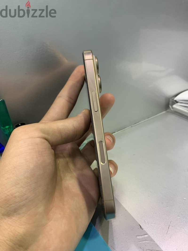 Apple - iPhone 16 Pro 5