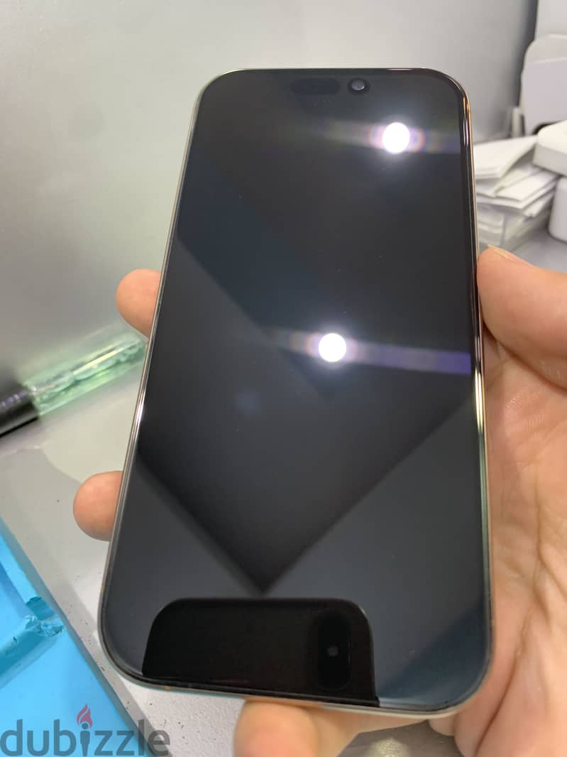 Apple - iPhone 16 Pro 6