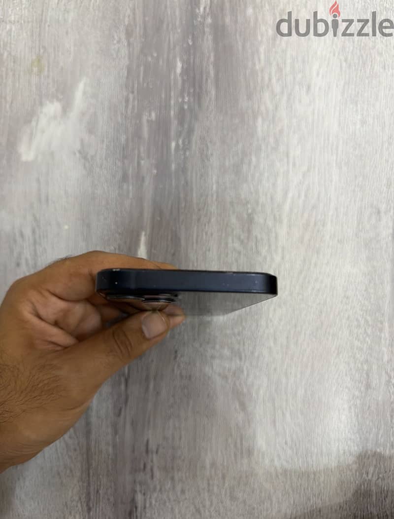 Apple - iPhone 13 2