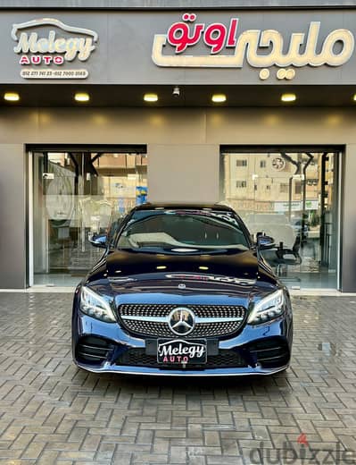Mercedes C180 2019 AMG فابريكا بالكامل صيانات منتظمة