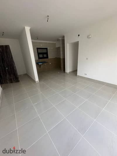 Apartment for sale in Madinaty, B15, first floor
