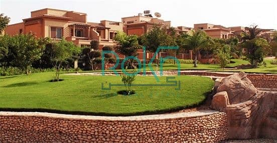 تاون هاوس للبيع في ميدوز بارك ,meadows park,م293,نص تشطيب ,بأميز فيو