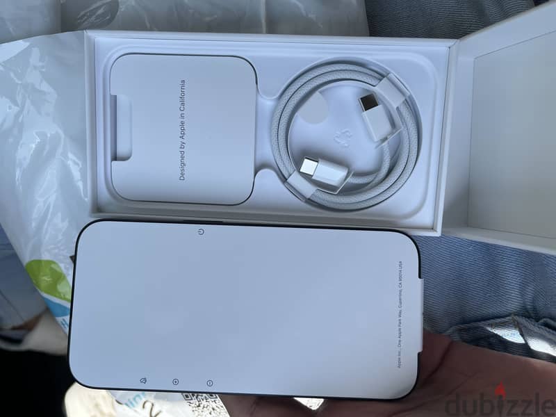 Apple - iPhone 15 2