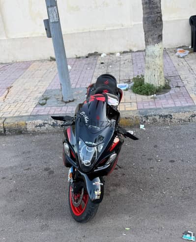 سوزوكي هايبوزا 1300