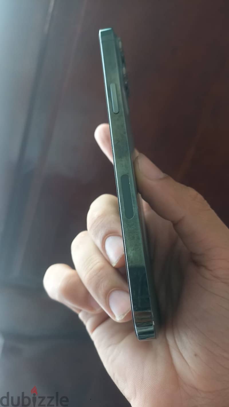 iPhone 13ProMax 4