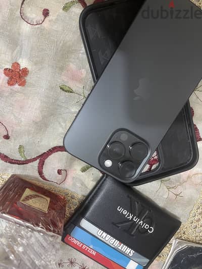 Apple - iPhone 16 Pro Max