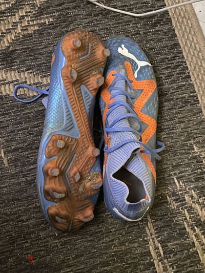 puma professional football shoes
