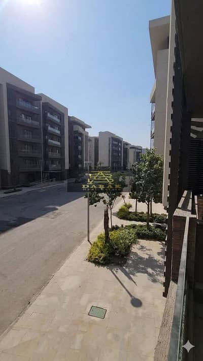 I own a 100 square meter apartment in B15 Madinaty with a very distinctive layout