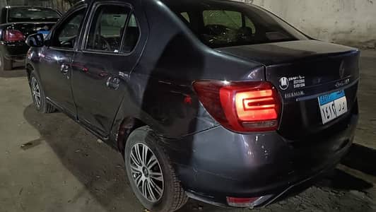 رينو لوجان 2019