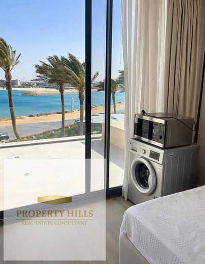 Chalet from the owner with air conditioning and appliances in Sea Shore from Hyde Park on installment