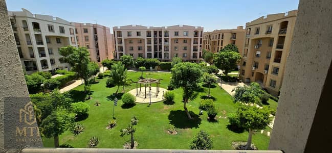 Premium ownership apartment in Al-Rehab - Excellent opportunity for upscale living inside the first phase - One of the best locations in Al-Rehab, characterized by its tranquility and proximity to services. Apartment details: Code: MT_RM204 Area: 155m 3 bedrooms 3 bathrooms Floor: third Finishing: special Excellent area and