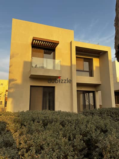 READY TO MOVE STAND ALONE 325M FOR SALE HILLSIDE