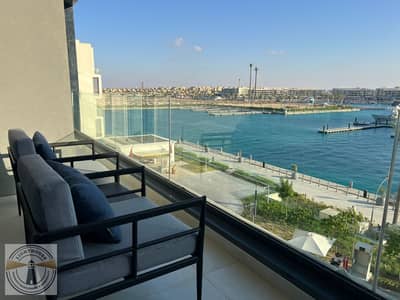 serviced apartment f address beach resort marassi