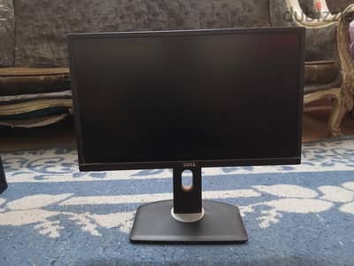 شاشة ديل  LCD تشغل ببجي علي ٦٠ فريم مستريح