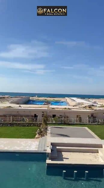 فيلا one story صف اول full sea view دايركشن وايت + pool استلام فوري  direction white بجوار June . mountain view Ras El Hekma . Hacienda . lavista
