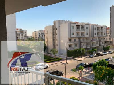 شقة للإيجار بكمبوند جايد أمام الرحاب – 280 م