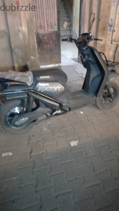 البيع للجدين