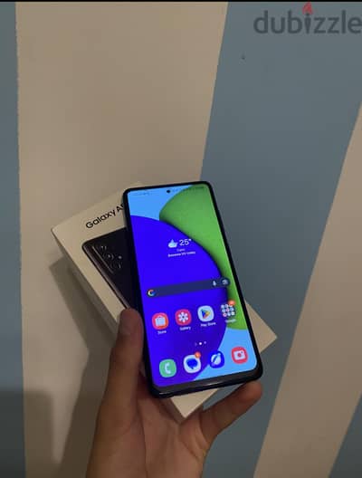 Samsung A52 256gb/8ram بالكرتونه زيرو ضريبه
