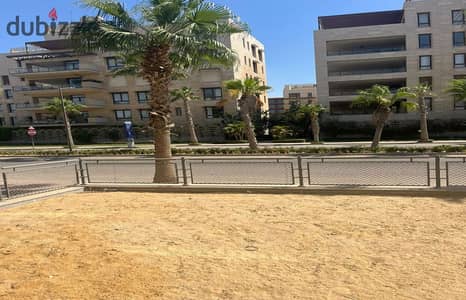 شقة بالجاردن متشطبة بافضل سعر في فورتي ويست بداخل بيفرلي هيلز سوديك