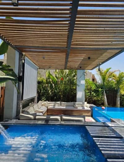 Ready to move Twinhouse for sale in Palm Hiils Compound