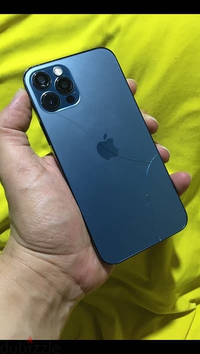 iPhone 12 Pro 5g (خطين)
