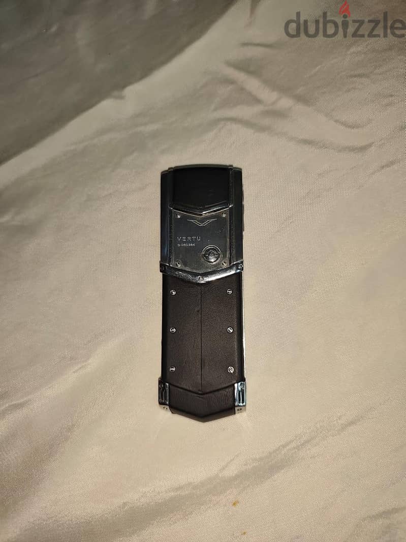 vertu s - 050384 1