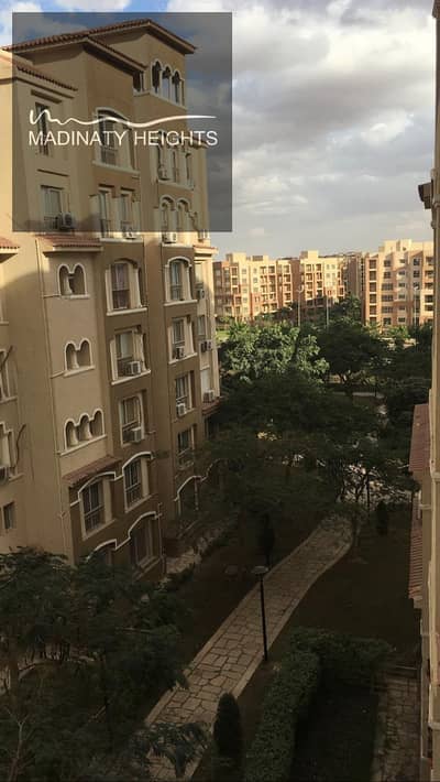 Apartment for sale cash in Madinaty B2 – Model 300 with a garden view and double park view
