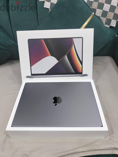 MacBook Pro M1 pro Ram 16 Hard 1 Tera Like New