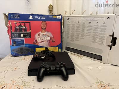 Ps4 slim 1 Tera  للبيع