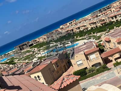 بنتهاوس ريسيل للبيع متشطب بالفرش  في لافيستا باي الساحل الشمالي رأس الحكمة بالكيلو 167  بالقرب من فوكا باي و مدينة العلمين الجديدة