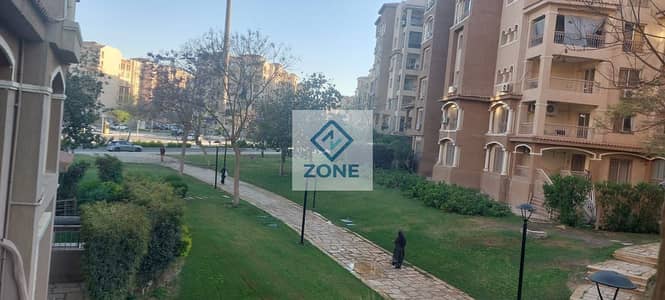 Apartment for sale 175m at B1, steps to services and the club at a bargain price