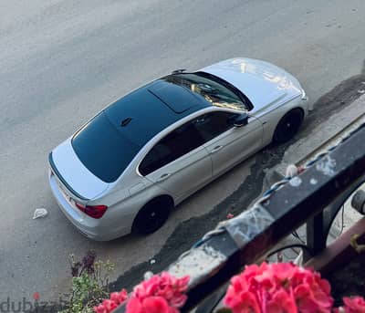 بي ام دبليو 320i 2016