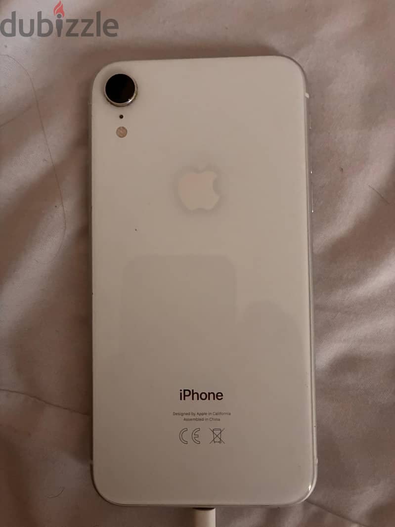 Apple - iPhone XR 1