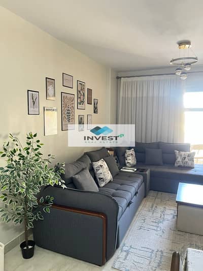 A great opportunity to buy a distinctive apartment in Madinaty, B7, with an area of 96m², at a special price.