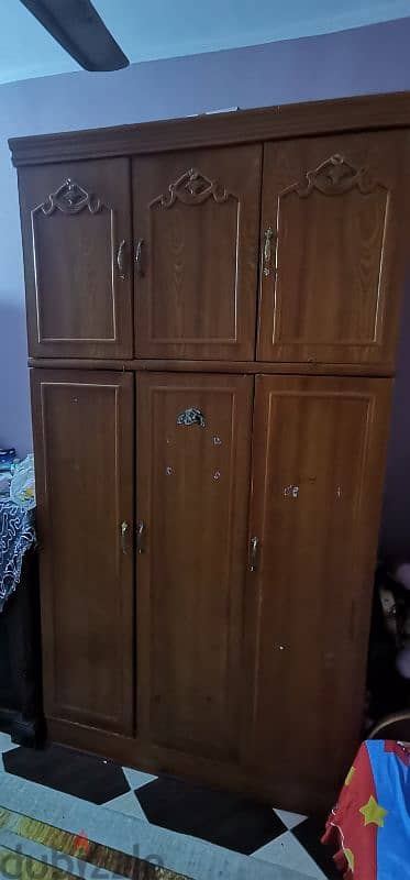 دولاب ٣ دلفة