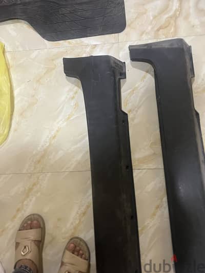 عتب اسبورتاج ٢٠١٥ اصلي بتاع العربيه بحاله الزيرو