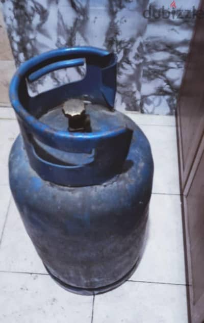 نصها مليان 2000ج نهائي الخصوص