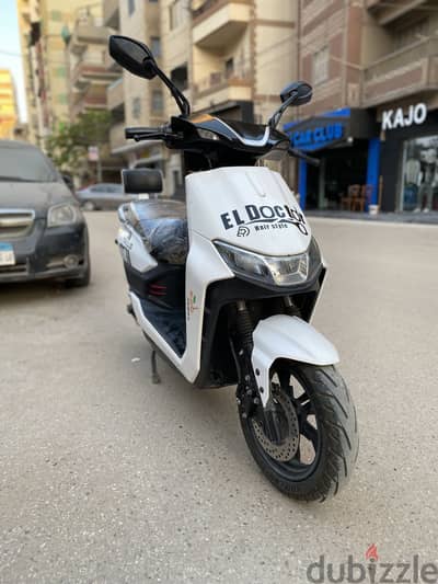 ‏سكوتر كهربائي زيبرا 2000 وات للبيع -حاله ممتازه