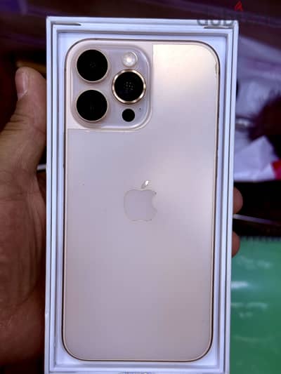 آبل - آيفون 16 برو ماكس