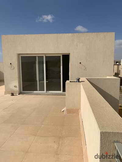 Prime finished family house in The crown Palm Hills with a special price