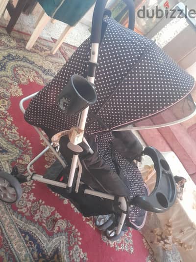 عربة حمل اطفال