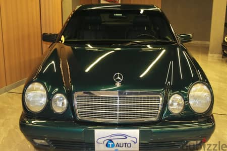 مرسيدس بنز اي 200 حاله ممتازه عداد 75 الف