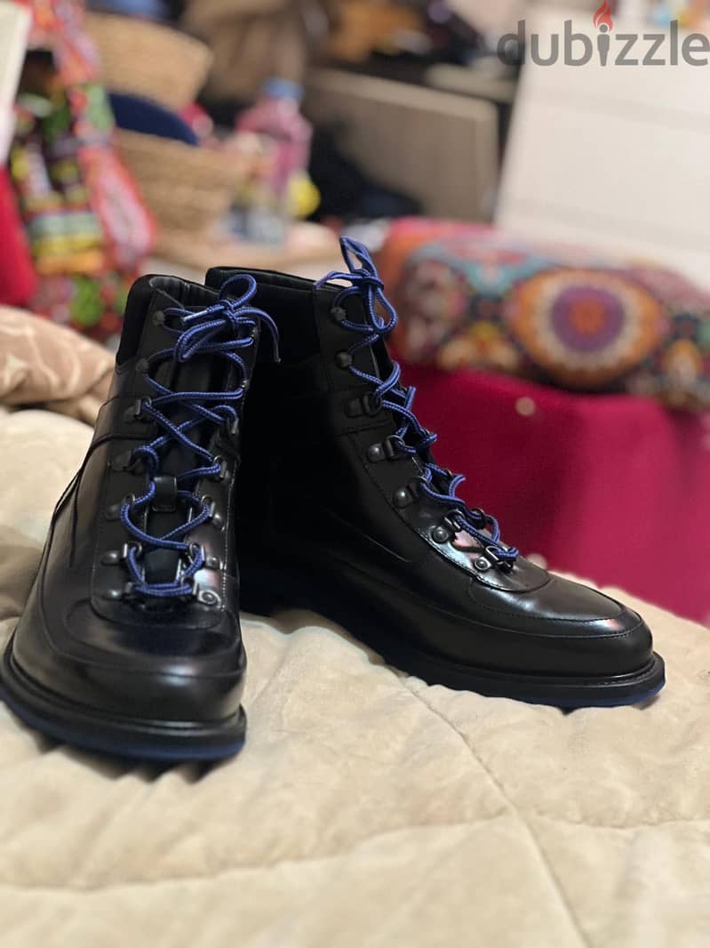 RUSSEL&BROMLEY BOOTS 1