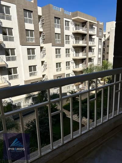 Apartment for Rent in Madinaty – B12  A great opportunity to rent a spacious apartment in one of the most desirable areas of Madinaty. The apartment