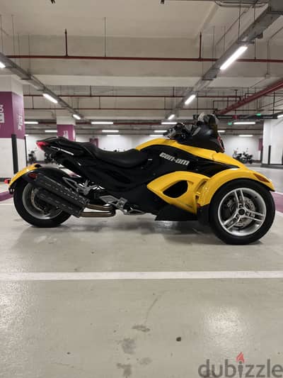 CAN-AM SPYDER RS AUTOMATIC