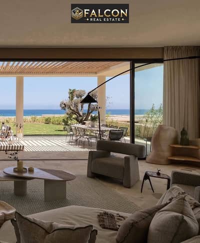 شاليه ارضي بجاردن صف اول بفيو مفتوح تشطيب vip خصوصيه كامله ramla بجوار La Vista Ras El Hikma . AZHA North . Naia Bay . Hacienda