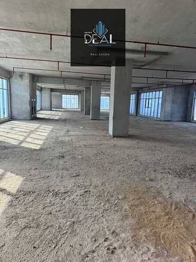 10 sqm retail shop for immediate delivery in the residential area of R3, New Administrative Capital, at one of the lowest prices per square meter. 